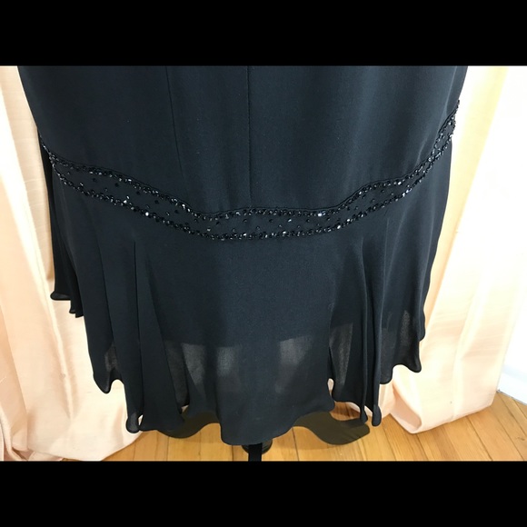 Black cocktail dress with diamanté accent - Picture 8 of 8